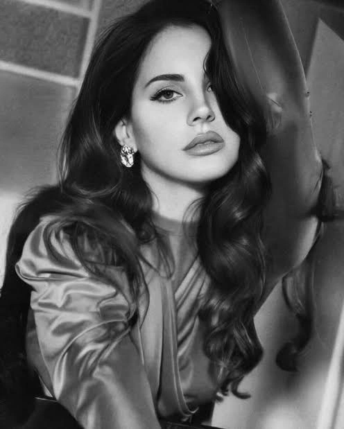Lana Del Rey PFP