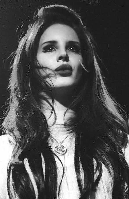 Lana Del Rey PFP