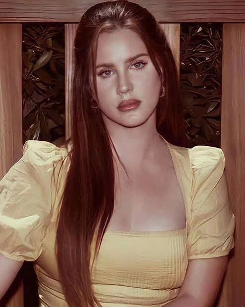 Lana Del Rey PFP