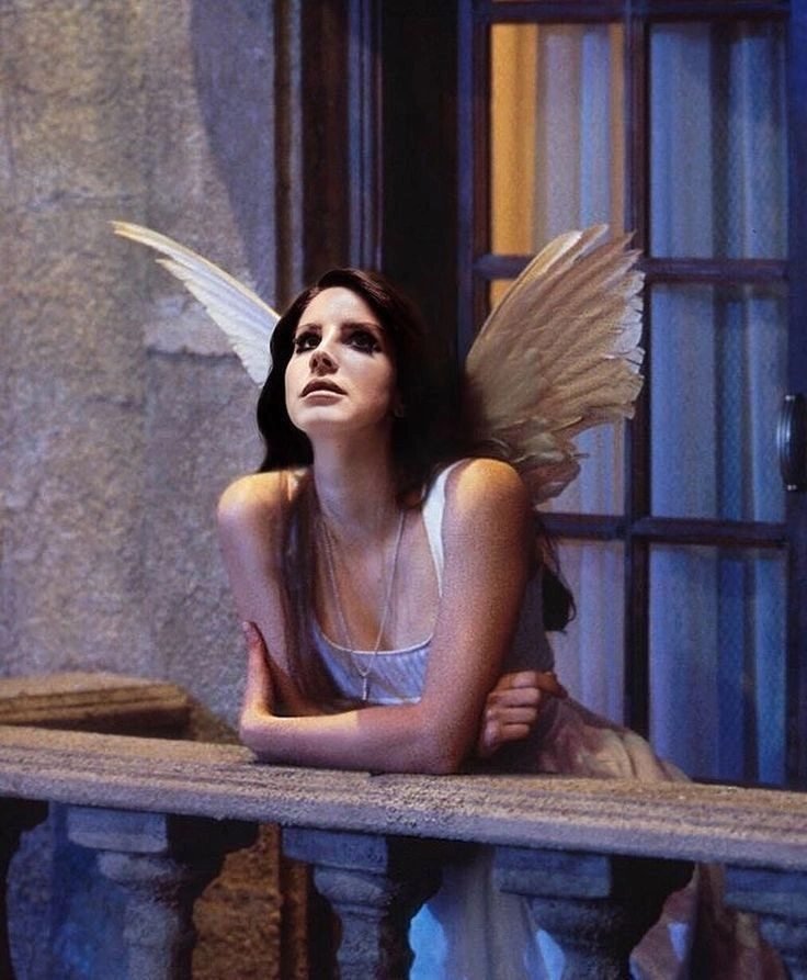 Lana Del Rey PFP