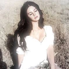 Lana Del Rey PFP
